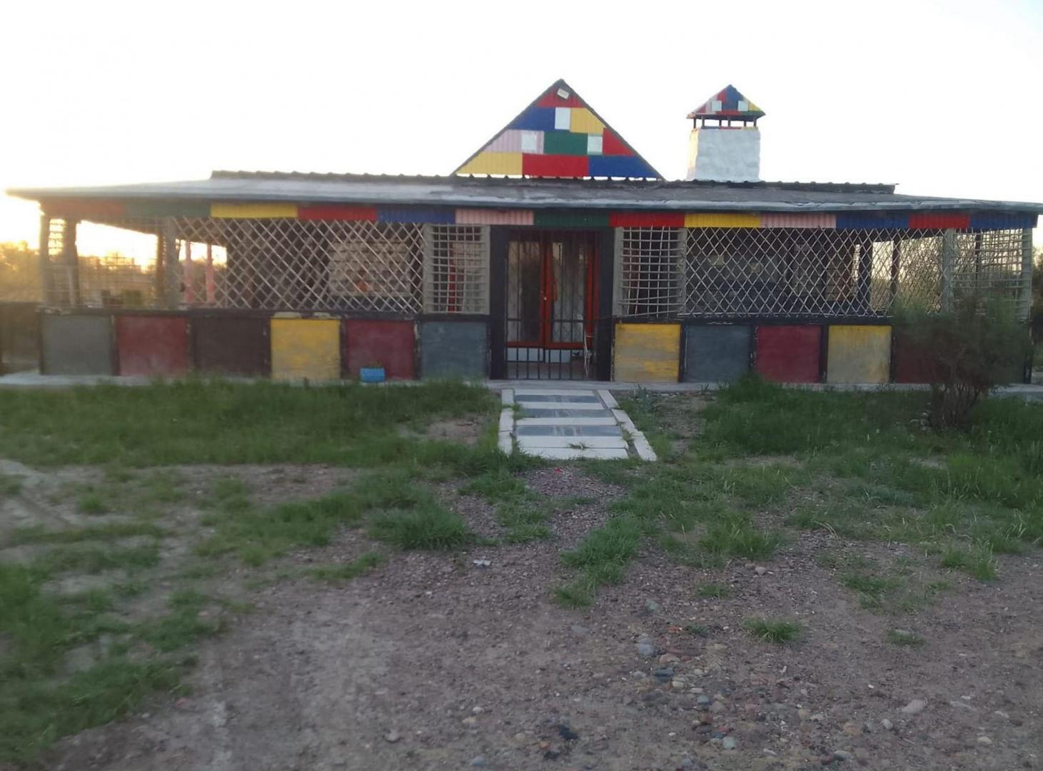 CASA 3 DORMITORIOS -VILLA NUEVA, LA PAZ