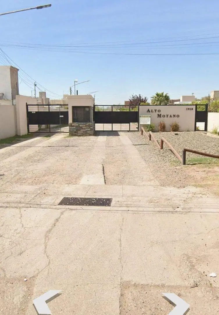 REMAX VENDE LOTE JESUS NAZARENO GUAYMALLEN 3