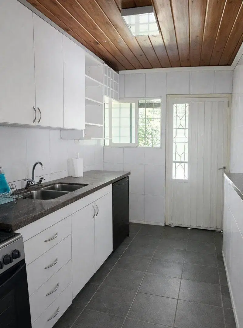 PARQUIZADO,CASA Y PILETA EN VENTA VISTALBA 3