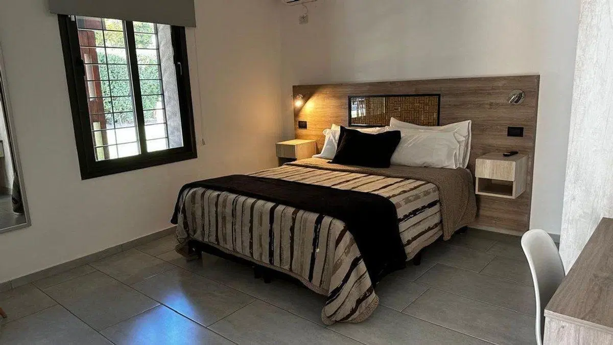 COMPLEJO DE 2 CASAS TIPO DUPLEX,CHACRAS DE CORIA 5
