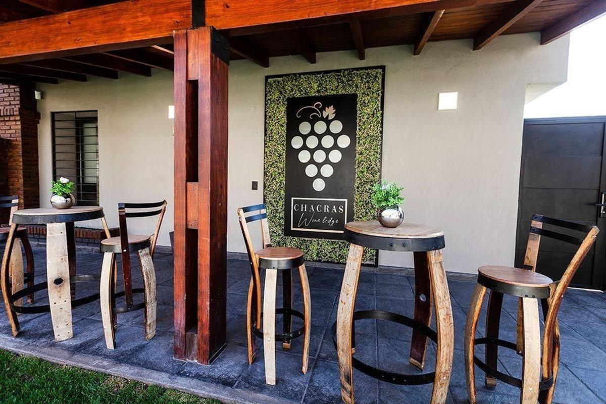 COMPLEJO DE 2 CASAS TIPO DUPLEX,CHACRAS DE CORIA