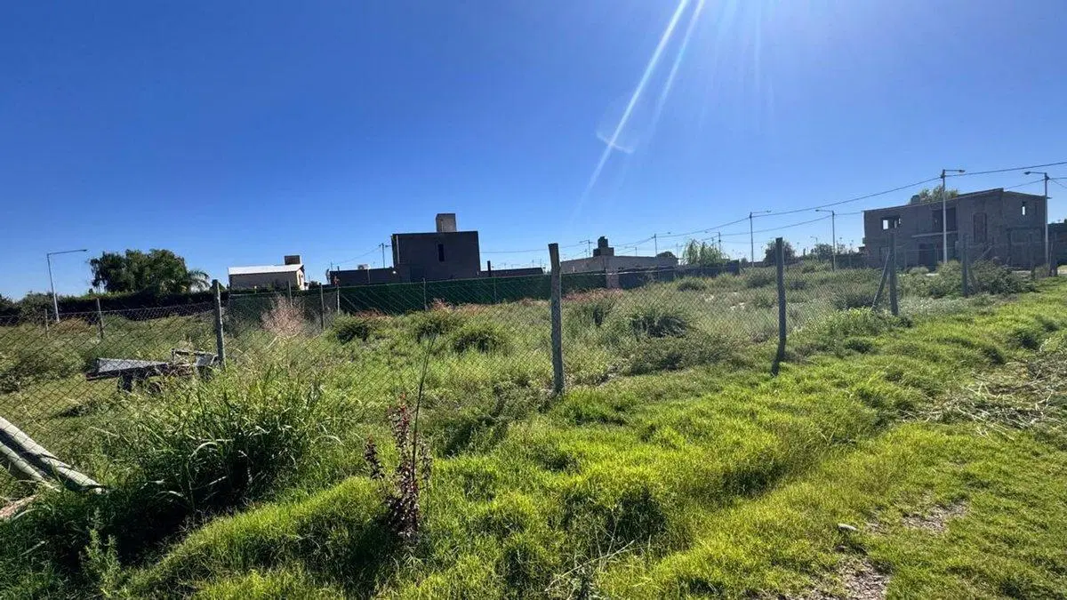 TERRENO EN VENTA 694 M² RIVADAVIA 5