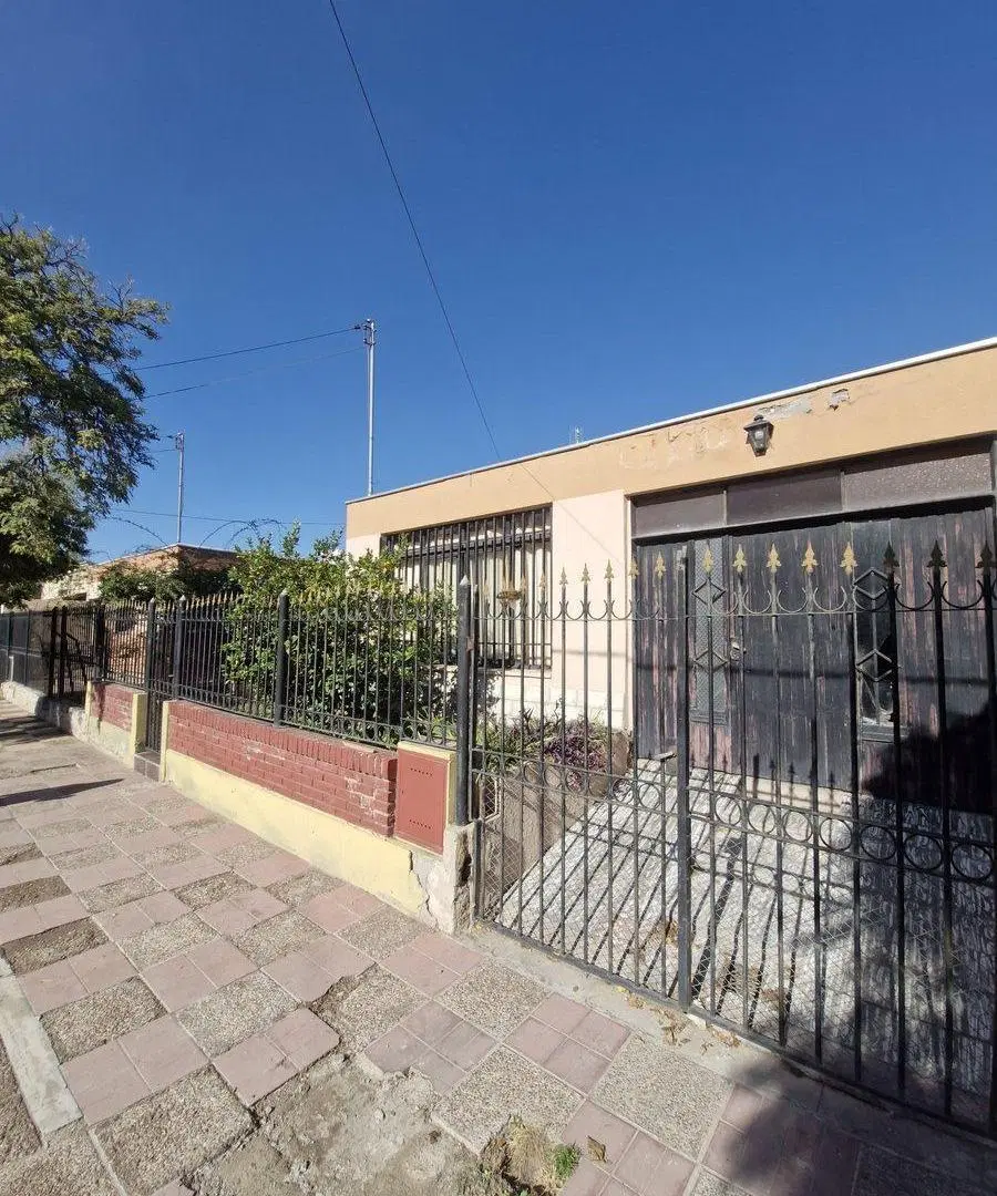 VENTA DE CASA EN BARRIO ANTÁRTIDA, MAIPÚ 2