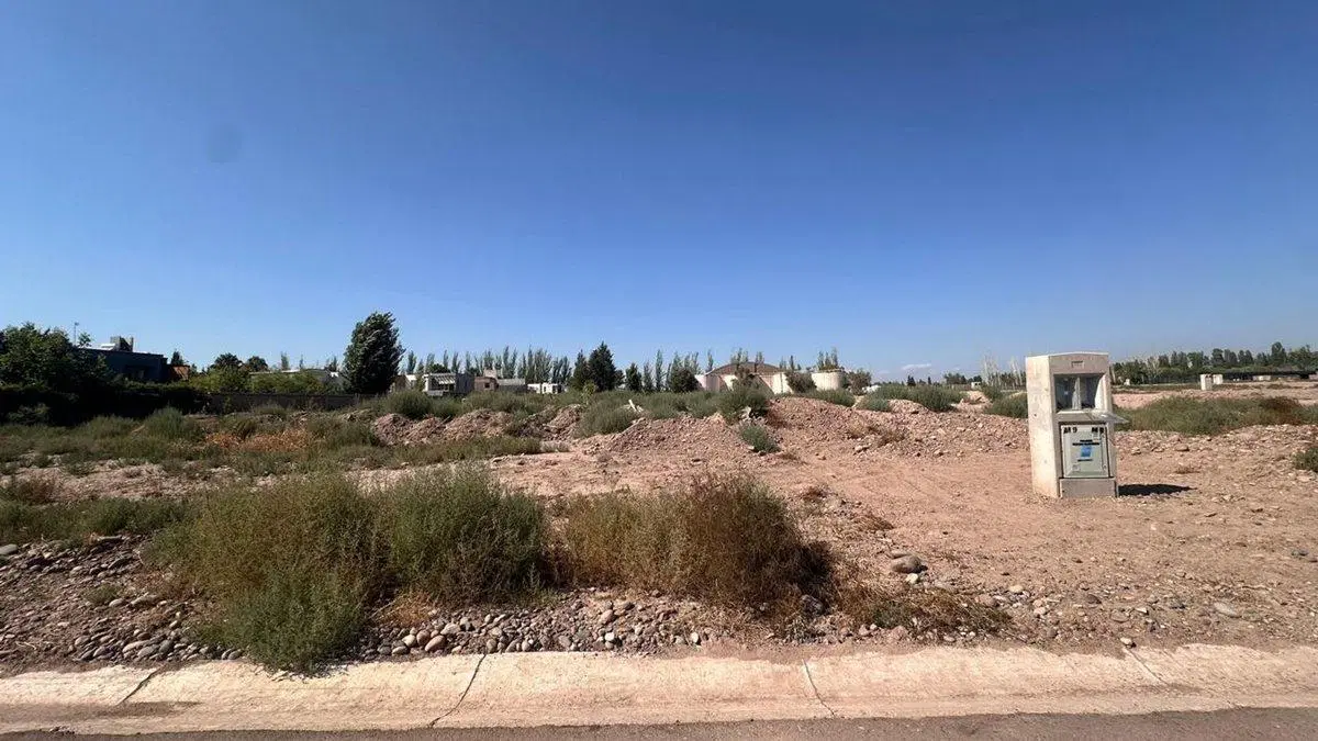 Terreno en VENTA en Lujan de Cuyo 3