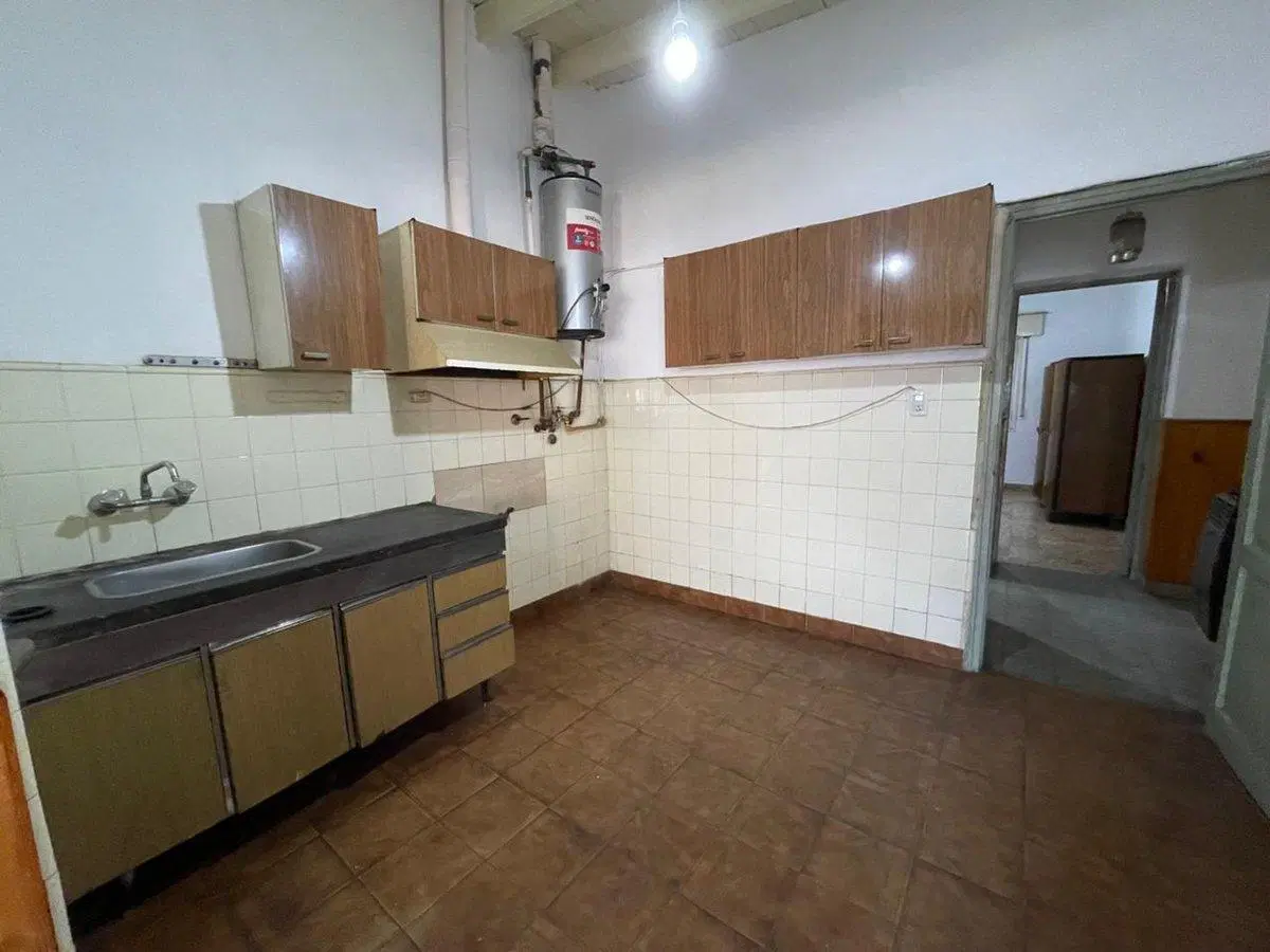 REMAX VENDE CASA Y DEPTO , EXCELENTE ZONA DE MAIPU 3
