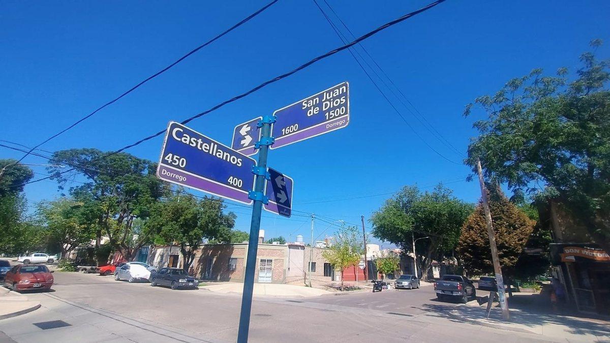 REMAX VENDE CASA EN DORREGO, GUAYMALLEN. PERMUTAS