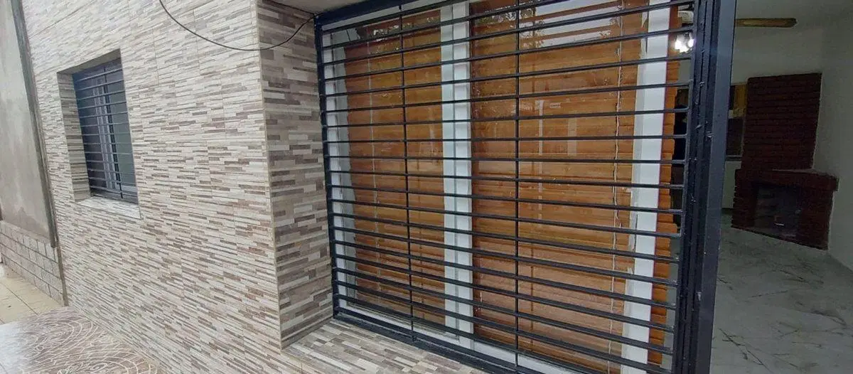 REMAX VENDE CASA EN DORREGO, GUAYMALLEN. PERMUTAS 4