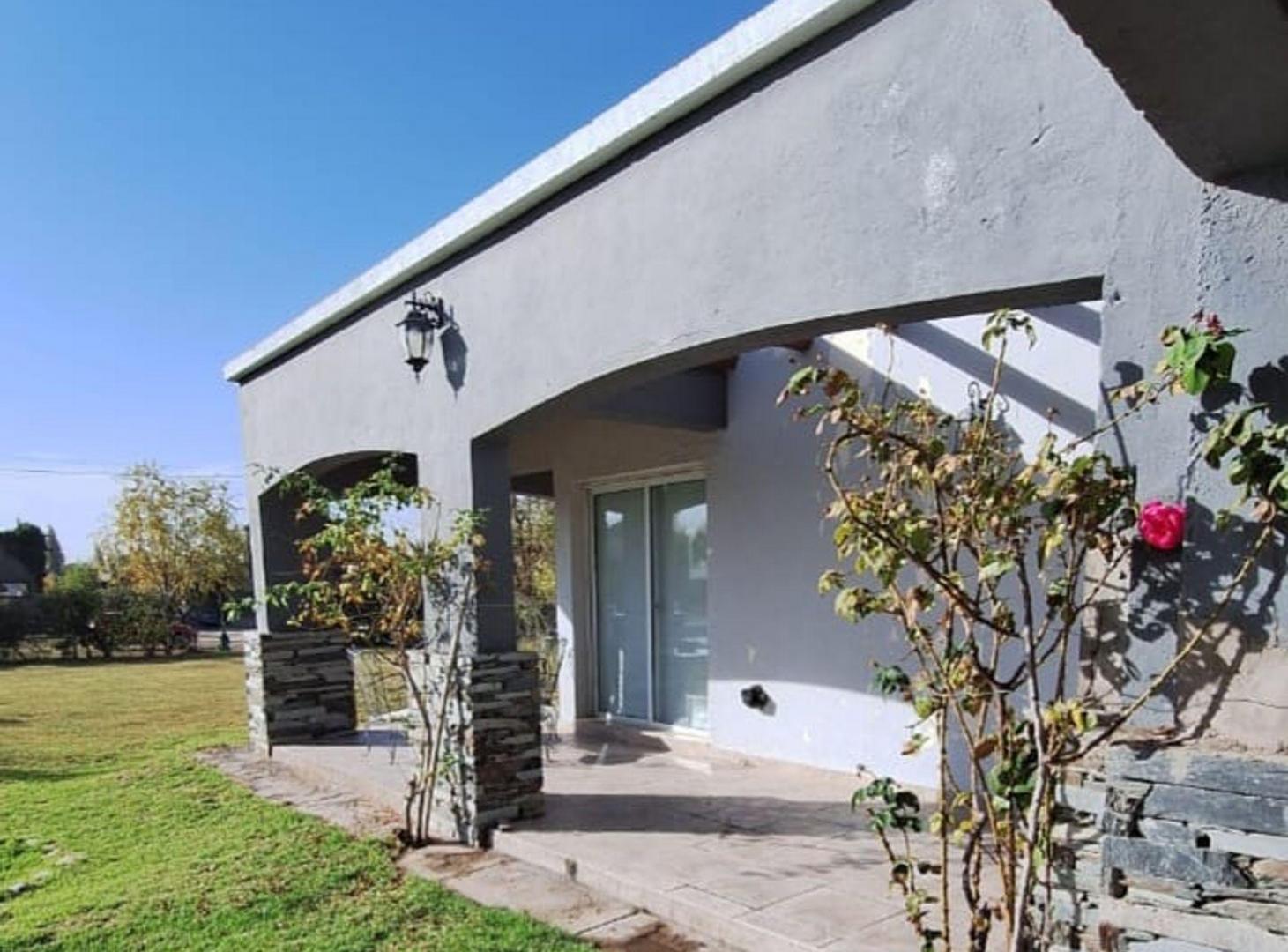 VENTA DE GRAN CASA EN Bº RANCHOS DE LA MERCED