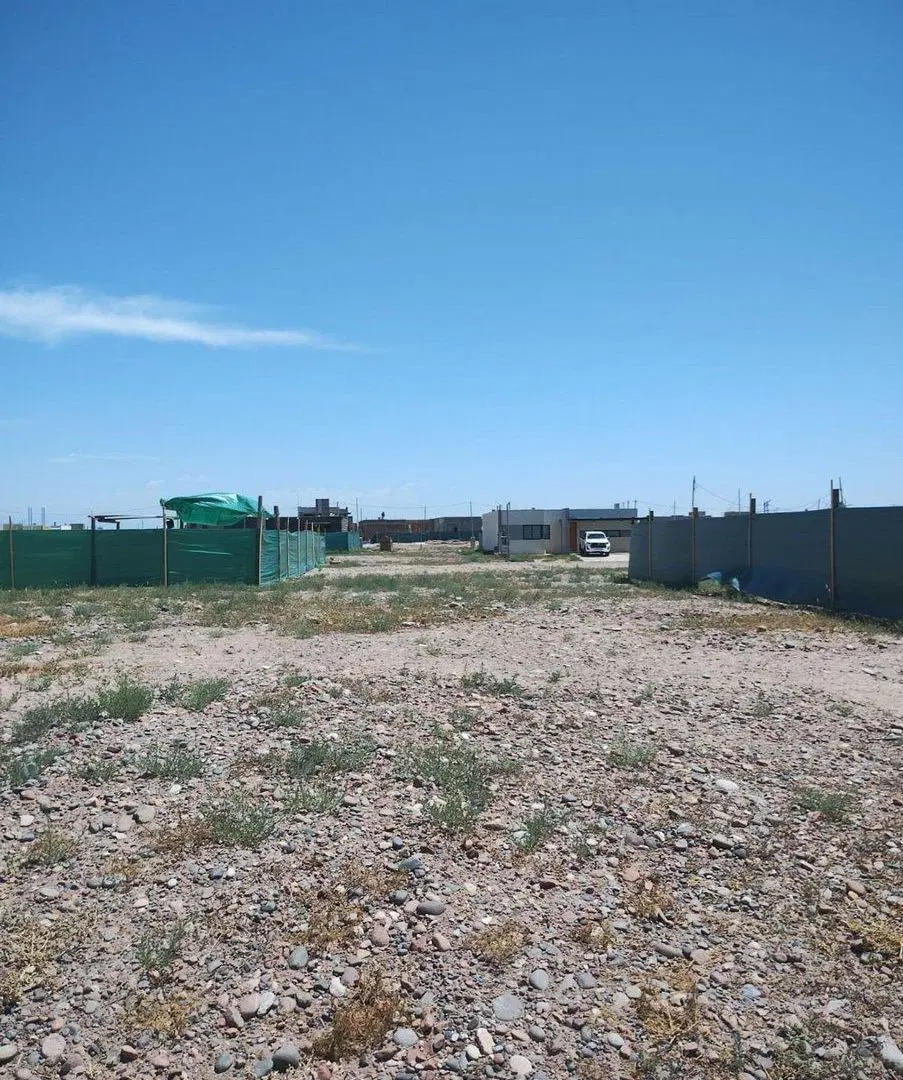 LOTE EN VENTA , BARRIO PRIVADO LAS RETAMAS , MAIPÚ 4