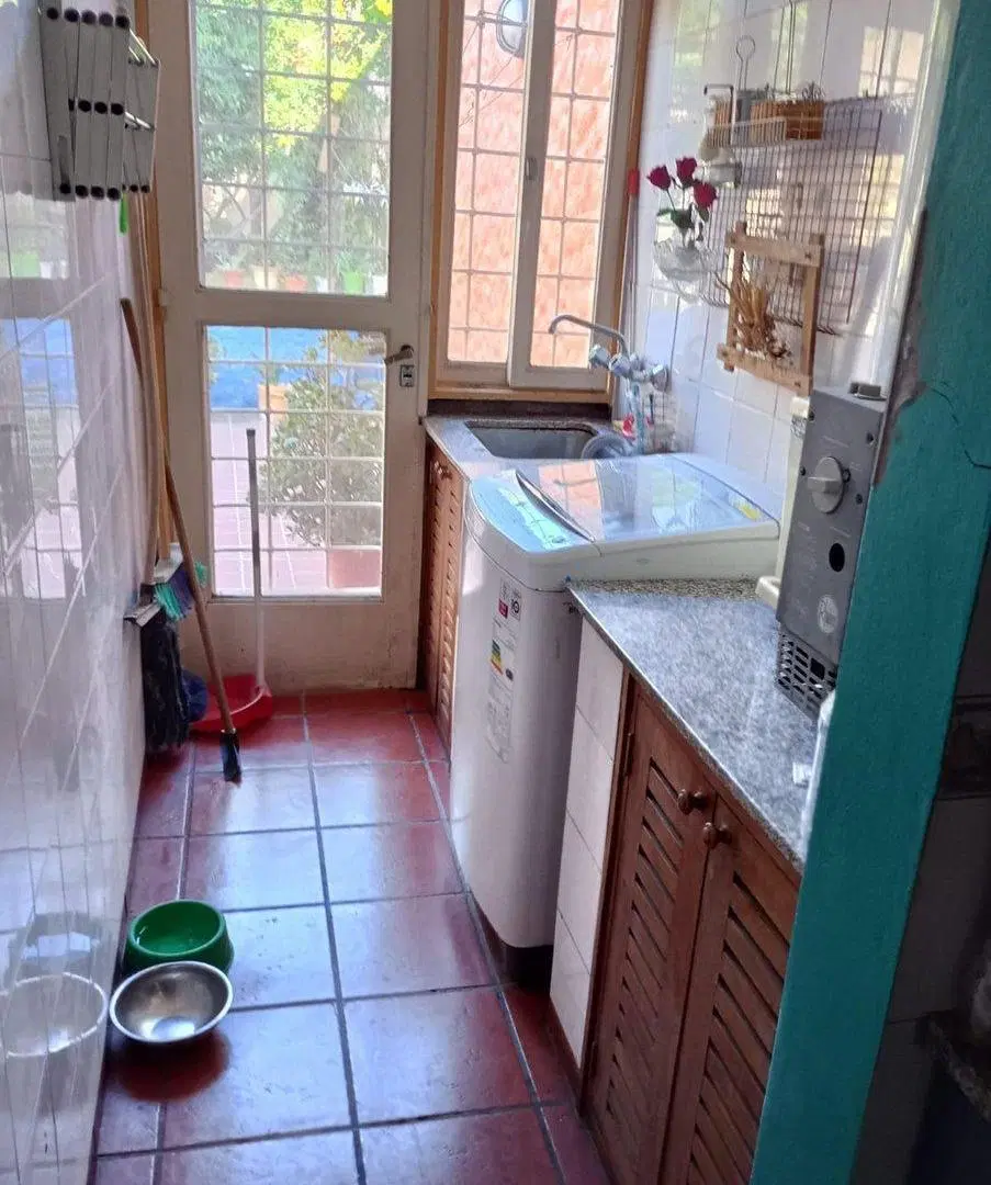 CASA 4 DORMITORIOS, CON PISCINA, CIUDAD DE MENDOZA 5