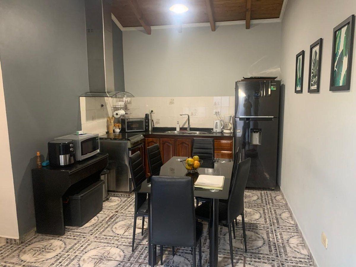 Foto de SE VENDE MUY LINDA CASA EN B FARMACEUTICO R CRUZ, imagen 2