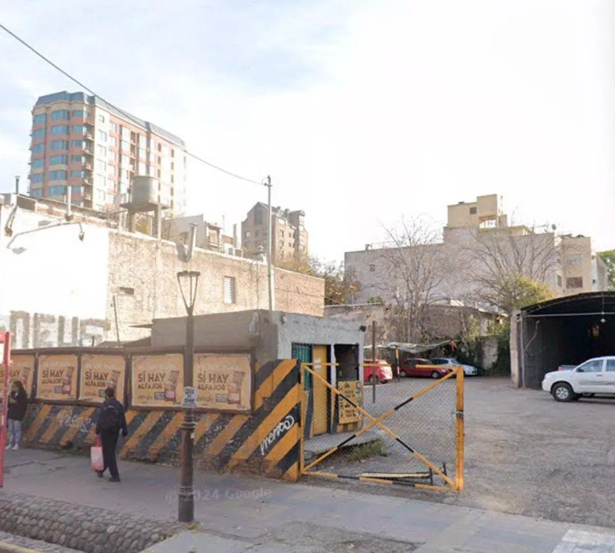 TERRENO SOBRE CALLE PATRICIAS,CIUDAD DE MENDOZA 8
