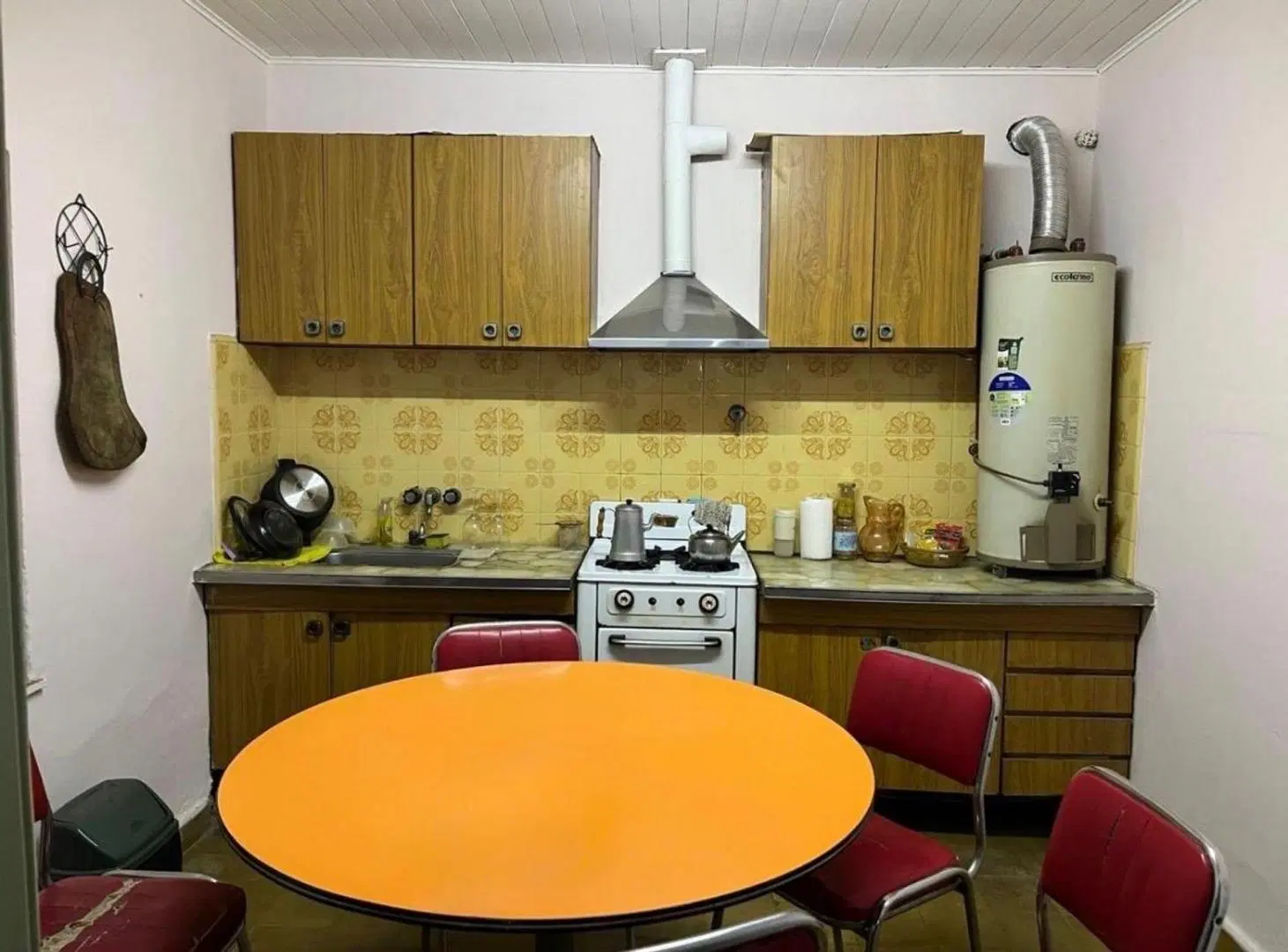 VENTA TERRENO DE 440 m² CON CASA DE ADOBE EN LUJAN 3
