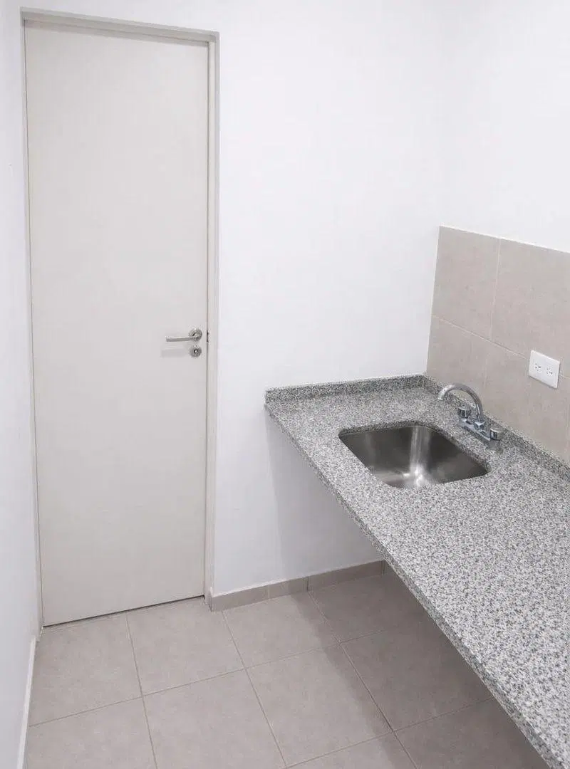 LOCAL COMERCIAL PROCREAR IV 2