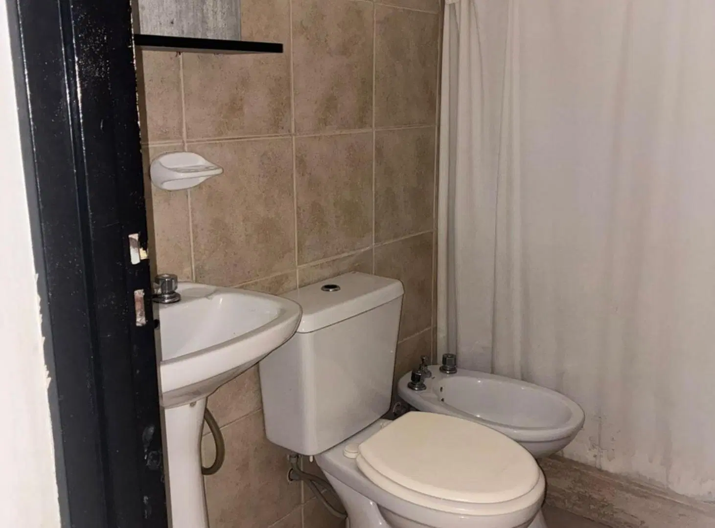 VENTA DE CASA EN BARRIO NATANIA 23 - GUAYMALLÉN 5