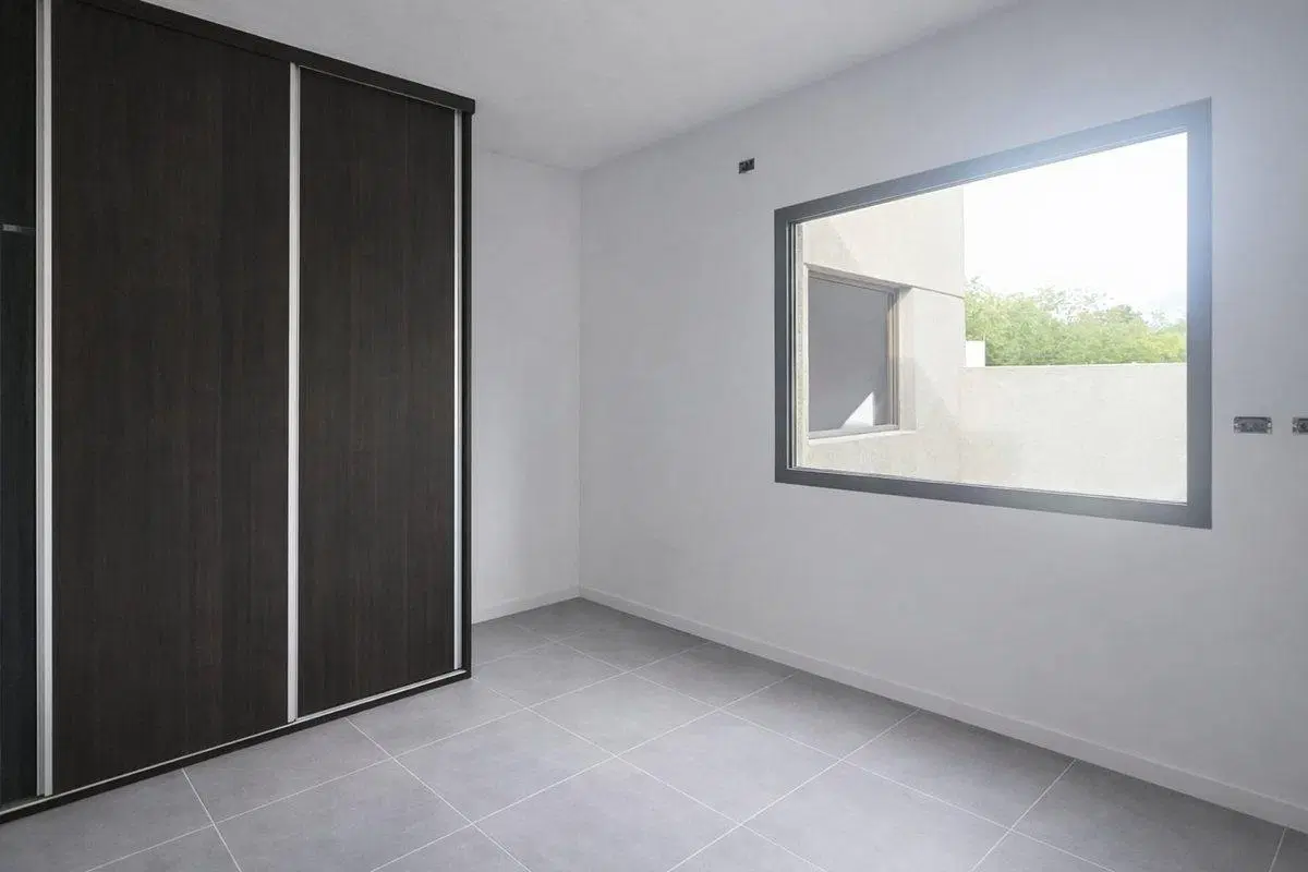DEPARTAMENTO INTERNO EN VILLANUEVA GUAYMALLEN 8