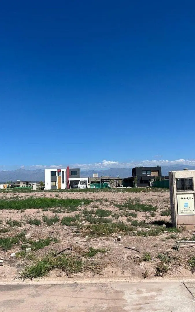 VENTA LOTE EN " LOMAS DEL TORREON " 2