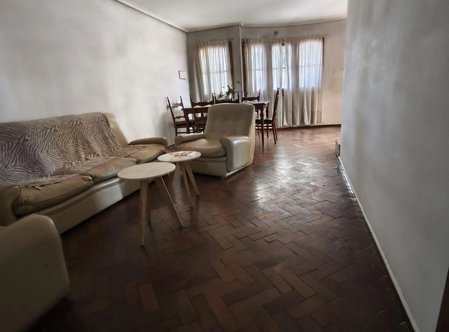 Venta Casa dos Plantas B° Parque Drumond 4