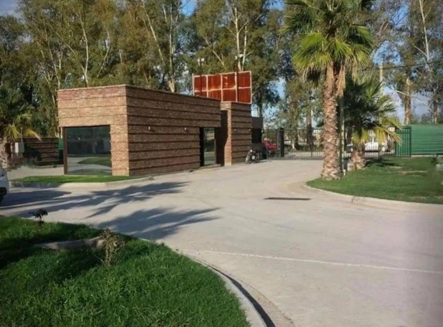 REMAX VENDIMIA VENDE LOTE NAUTILUS 2 GUAYMALLEN 2