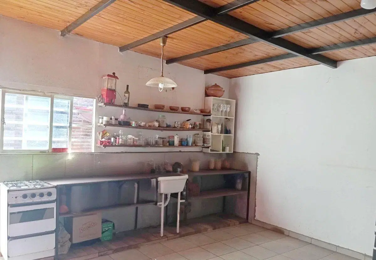 CASA EN VENTA LAS TORTUGAS - GODOY CRUZ 4