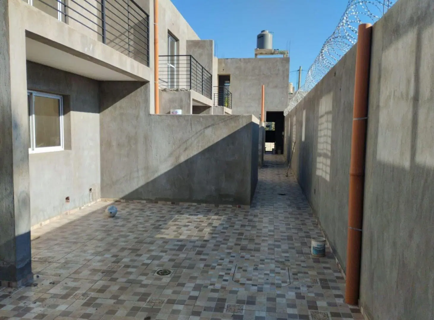 DUPLEX EN VENTA GUAYMALLEN ZONA CARRIL GODOY CRUZ 2