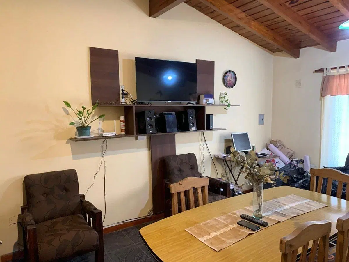 SE VENDE CASA DE 3 HAB  B. CONDOR Y ANDES  MAIPU 4