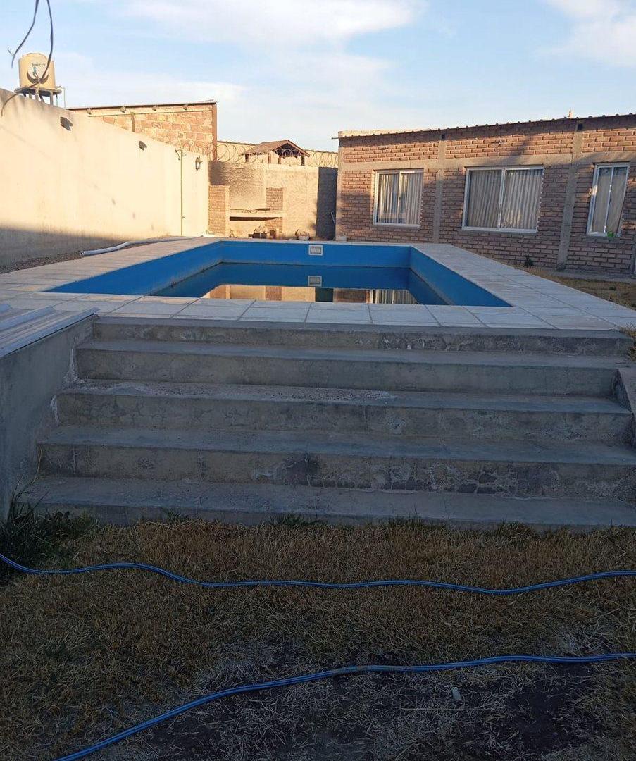 Foto de PROPIEDAD CON DOS CASAS EN VENTA -RODEO DE LA CRUZ, imagen 2