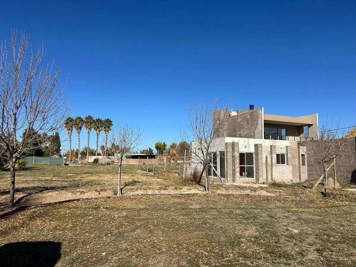 LOTE 280m² BARRIO LAS PALMAS II, LOS CORRALITOS 3