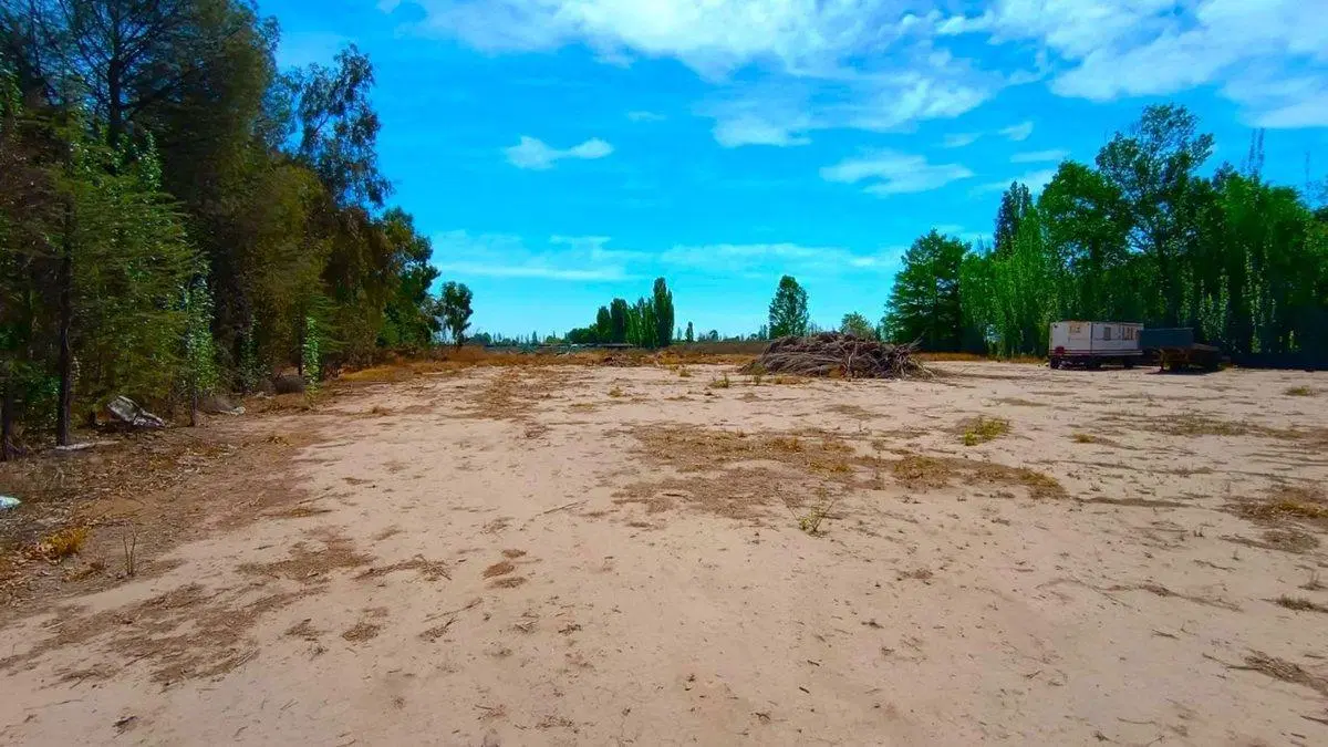 REMAX VENDE INMEJORABLE TERRENO EN LUJAN DE CUYO 4