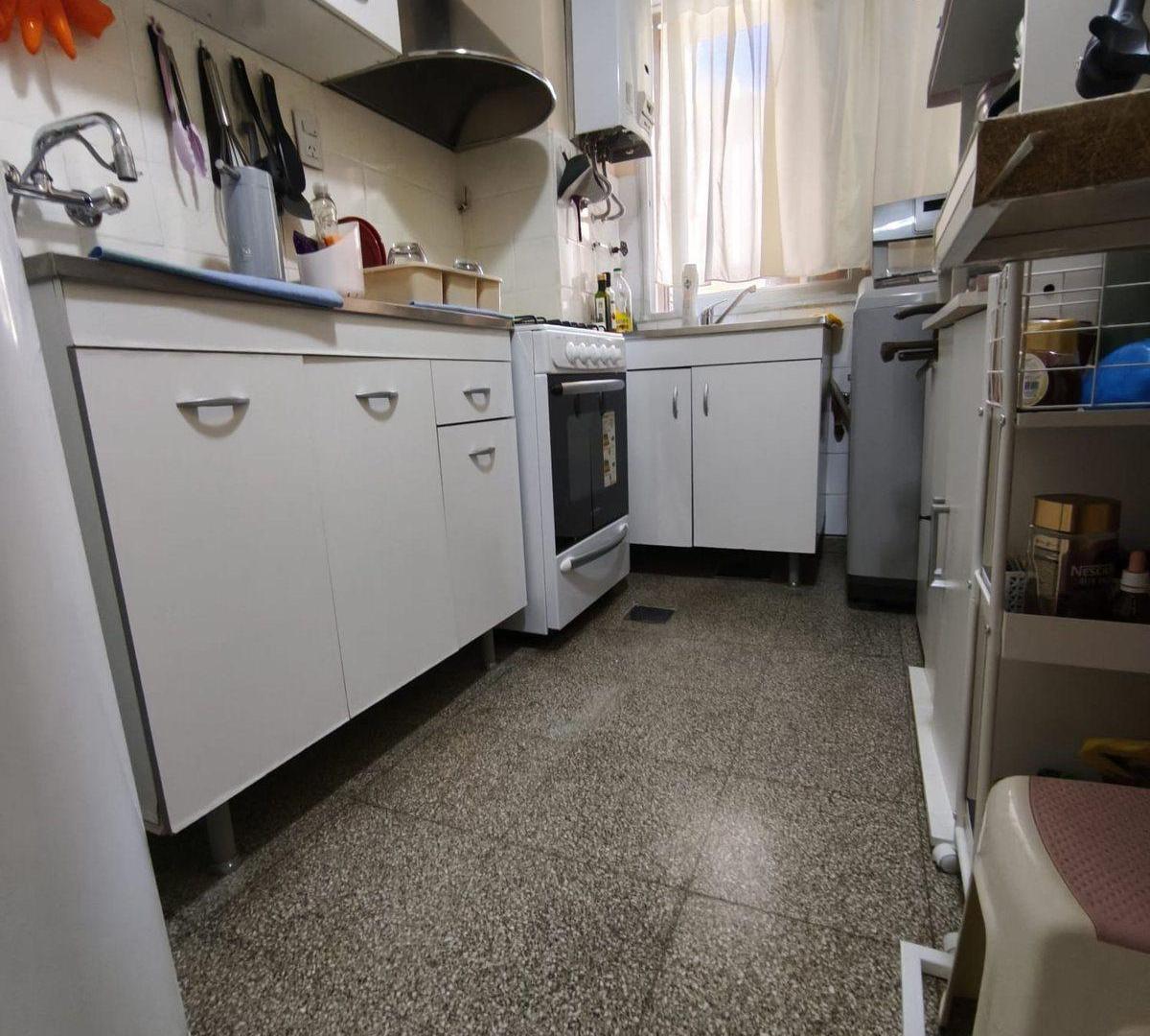 Foto de VENTA DEPARTAMENTO 9 DE JULIO Y PEATONAL MENDOZA, imagen 2