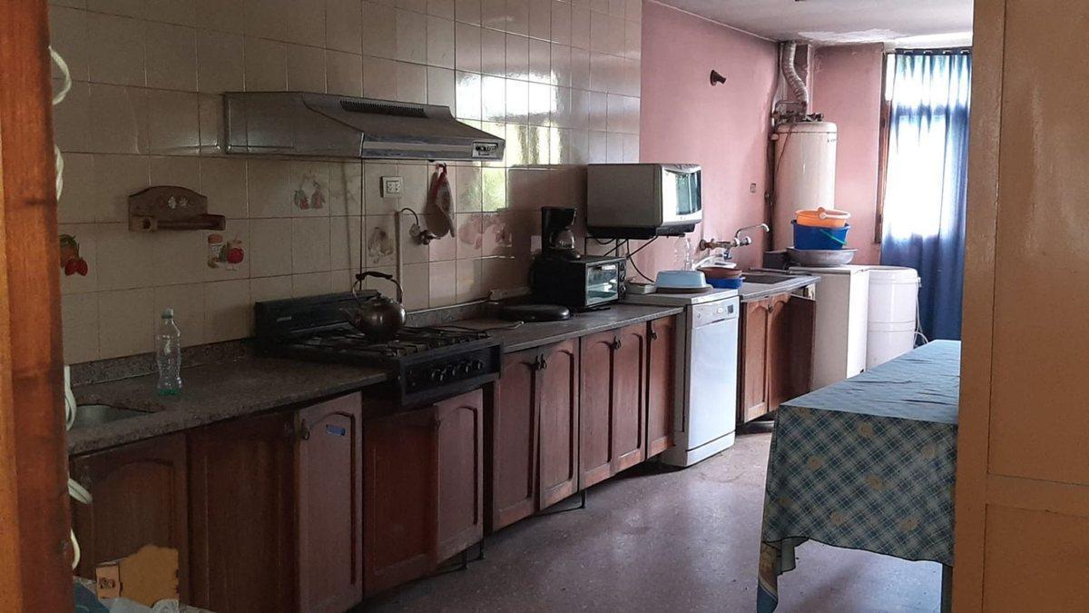 Foto de GRAN CASA + LOCAL EN CIUDAD, imagen 3