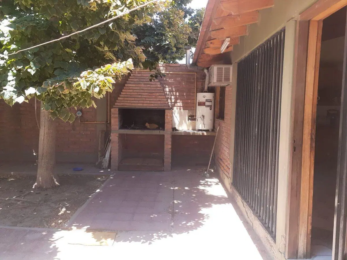 CASA+ LOCAL COMERCIAL SOBRE CALLE J.A. MAZA, MAIPÚ 4