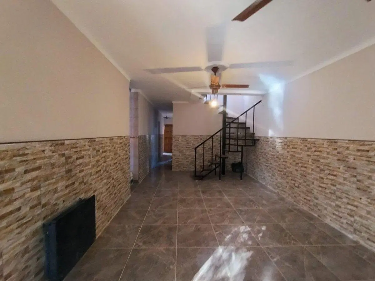 SE VENDE RENOVADA CASA EN B LA FLORESTA  GLLEM MZA 3