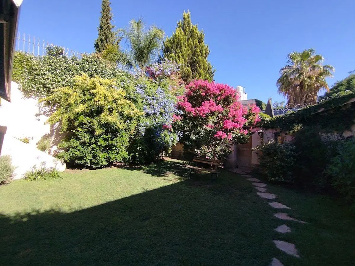 Alquiler Chalet en Plena Avenida Emilio Civit 4