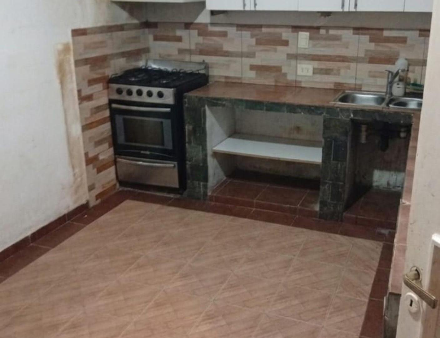 Foto de VENDO CASA + DEPARTAMENTO EN GUAYMALLÉN, imagen 4