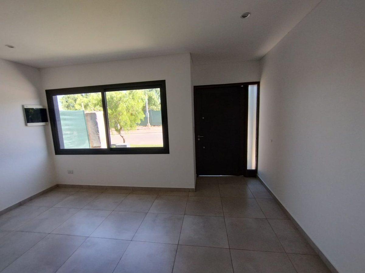 Foto de CASA EN VENTA EN MAIPU, imagen 2