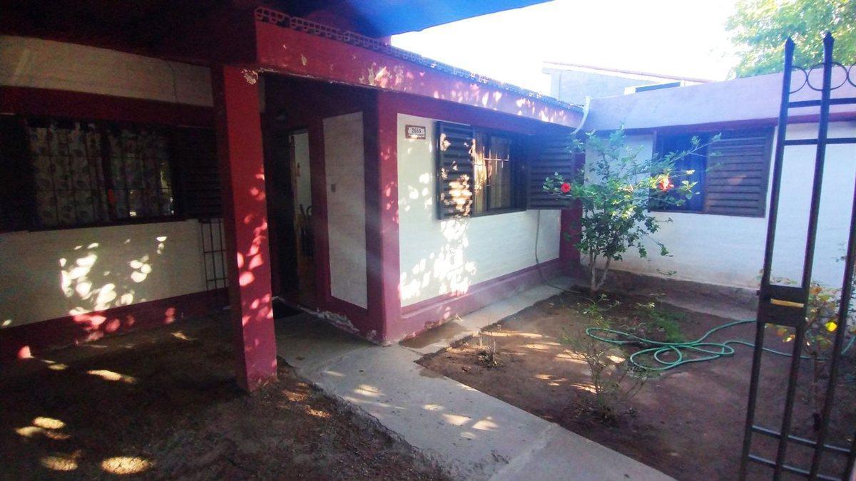 Foto de Venta de Casa en B° Antártida, Luzuriaga, Maipú, imagen 1