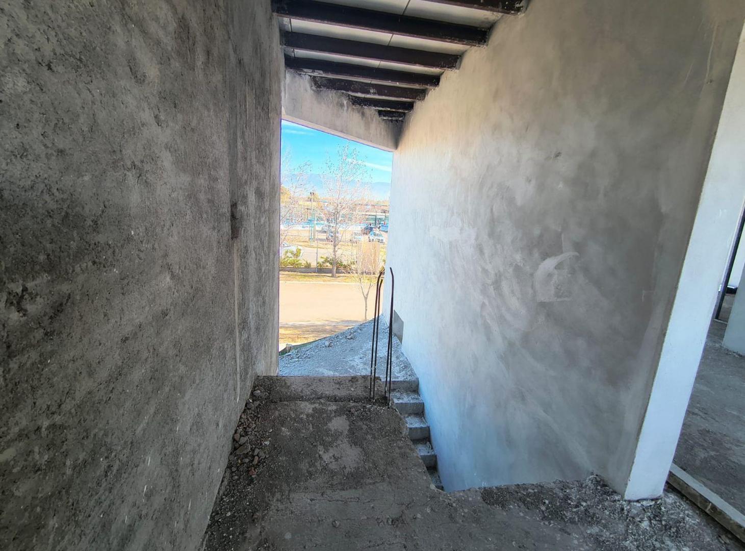 Foto de VENTA CASA EN BARRIO PRIVADO ESTABLECIDO, MENDOZA, imagen 2