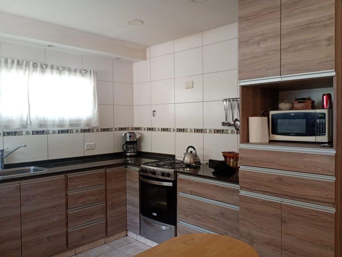 Foto de VENTA DE CASA EN GODOY CRUZ- MENDOZA, imagen 2