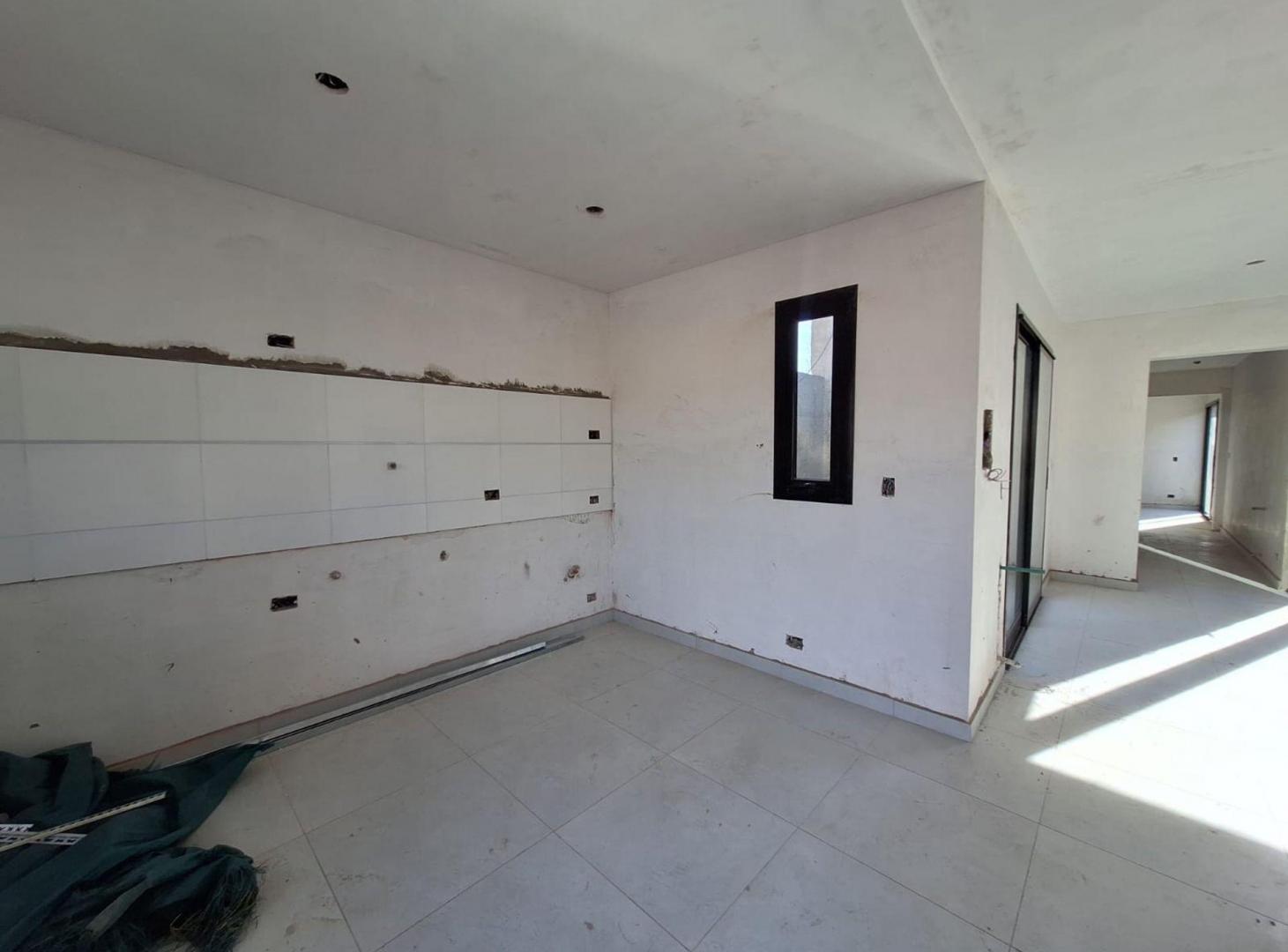 Foto de CASA A ESTRENAR, B°PRIVADO COVIART 1 RUSELL, MAIPÚ, imagen 4