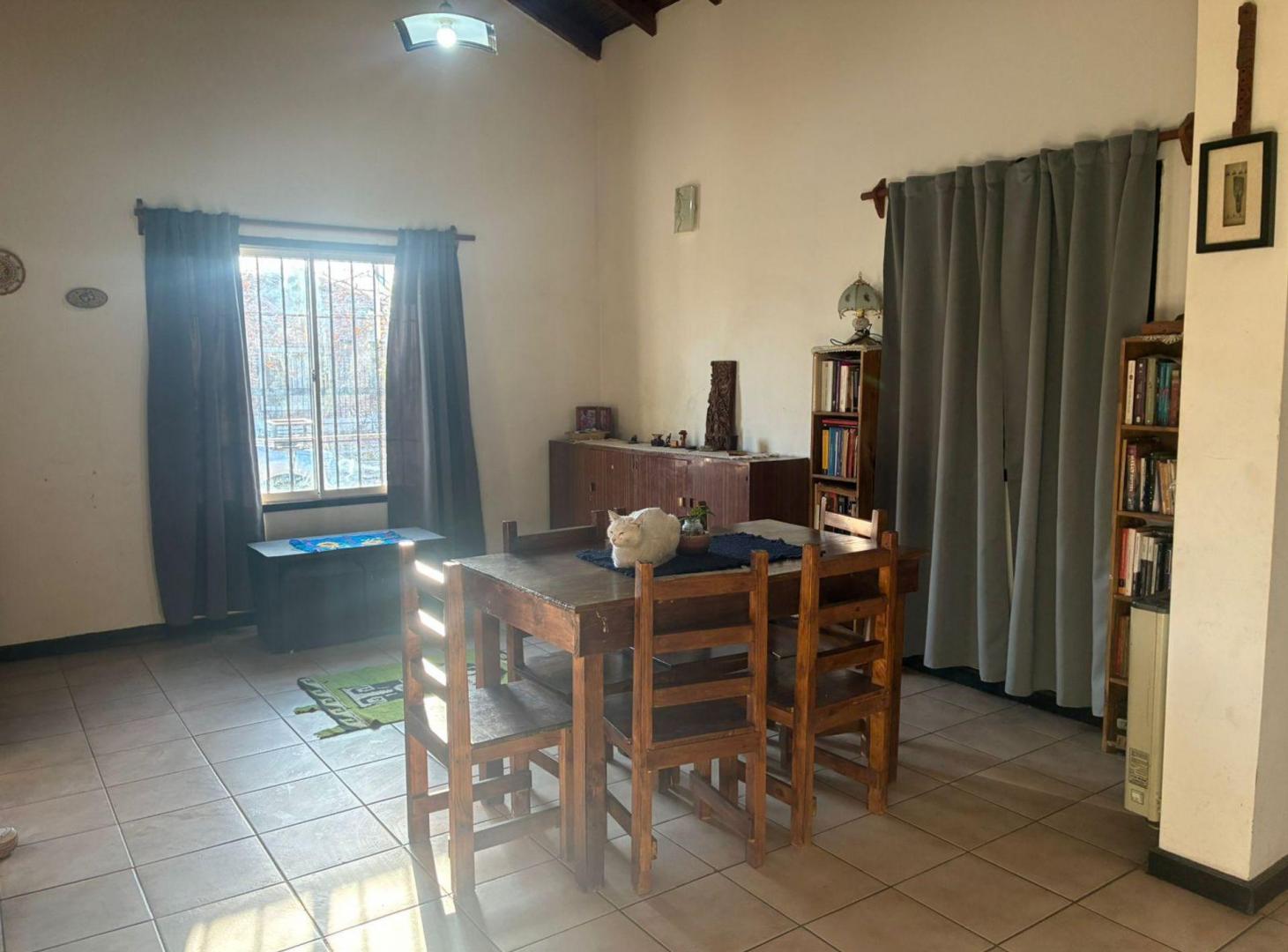 Foto de VENTA DE CASA EN BARRIO NATANIA 23 - GUAYMALLÉN, imagen 1