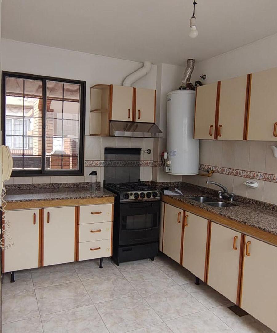 Foto de ALQUILER DEPARTAMENTO EN SEXTA SECCIÓN - MENDOZA, imagen 4