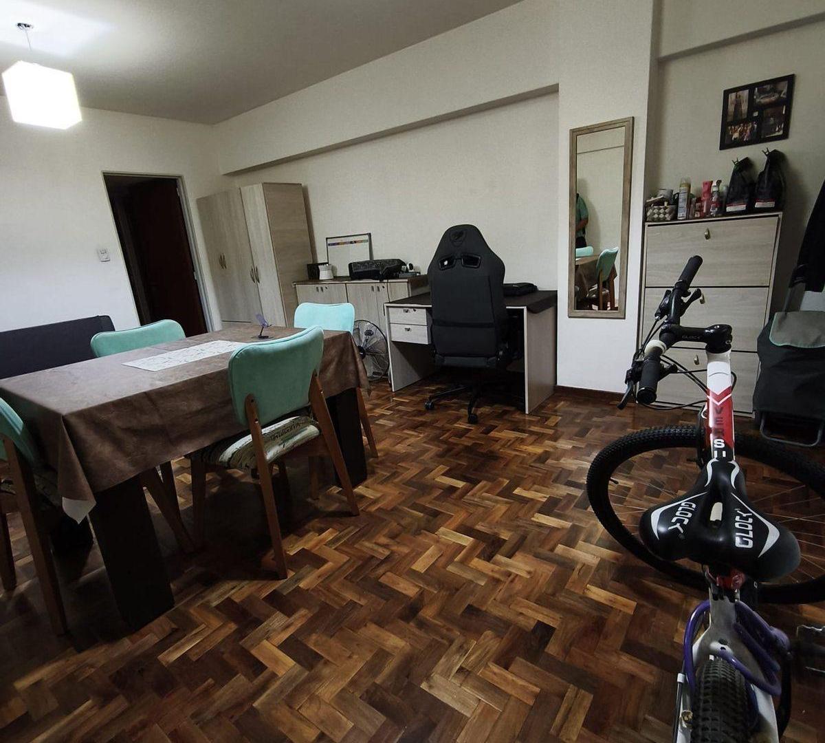 Foto de VENTA DEPARTAMENTO 9 DE JULIO Y PEATONAL MENDOZA, imagen 2