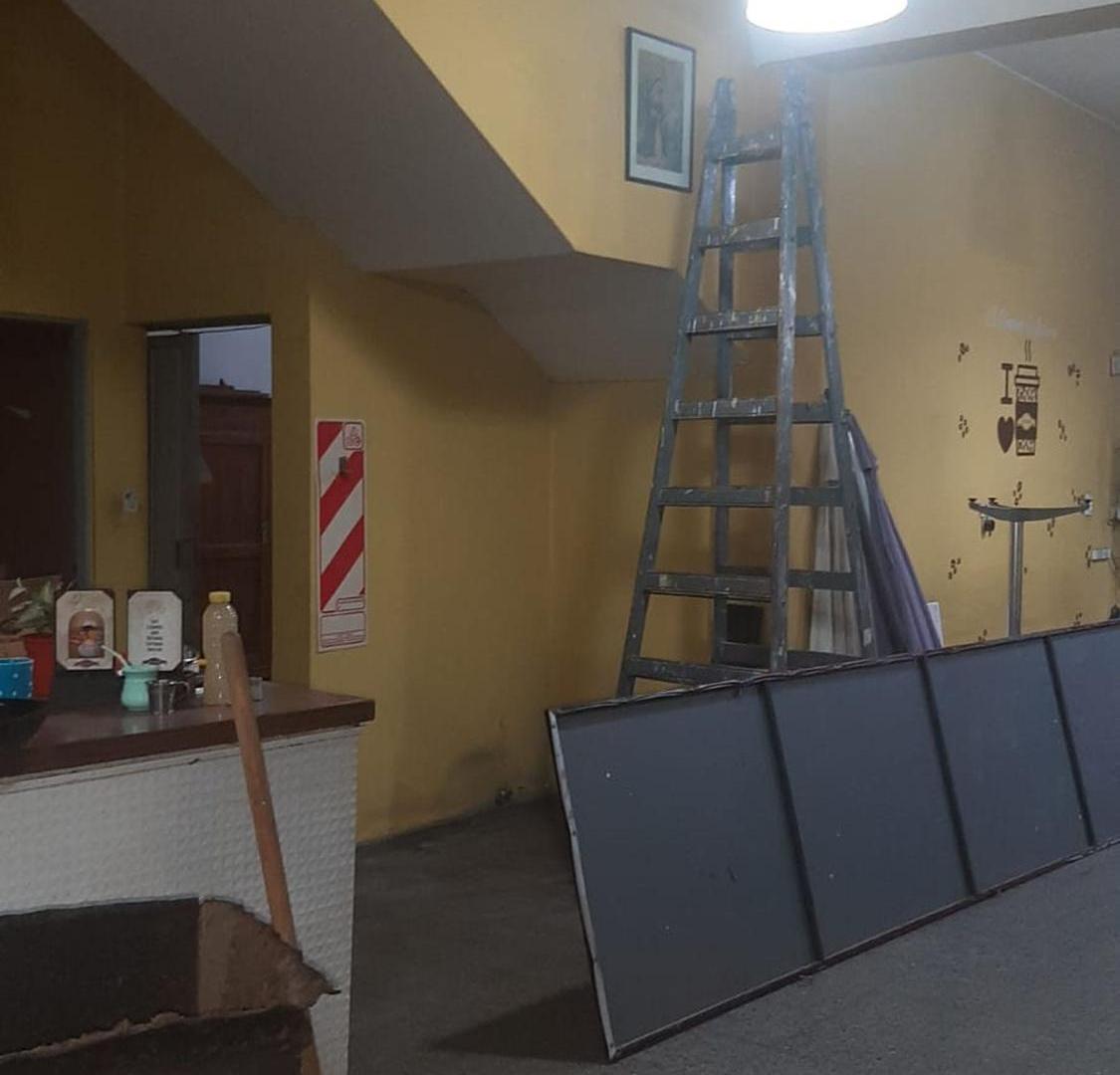 Foto de GRAN CASA + LOCAL EN CIUDAD, imagen 5