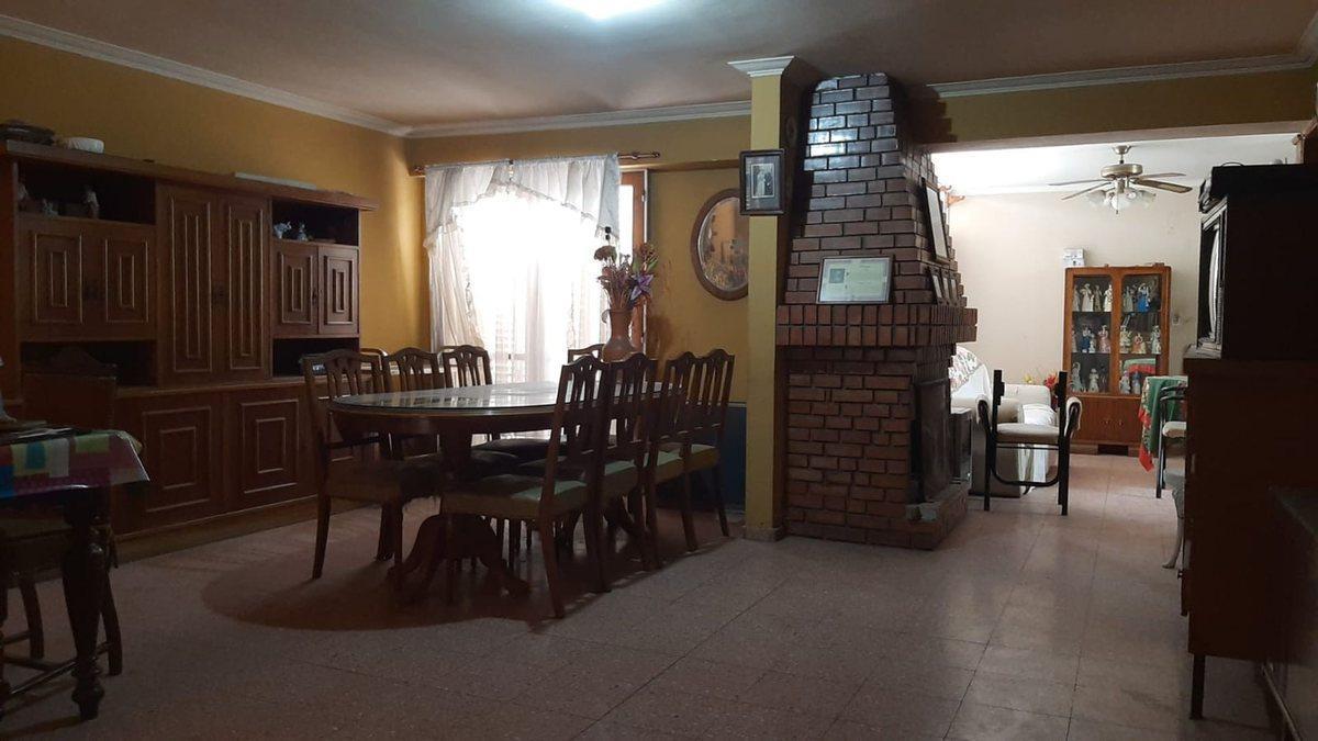 Foto de GRAN CASA + LOCAL EN CIUDAD, imagen 3