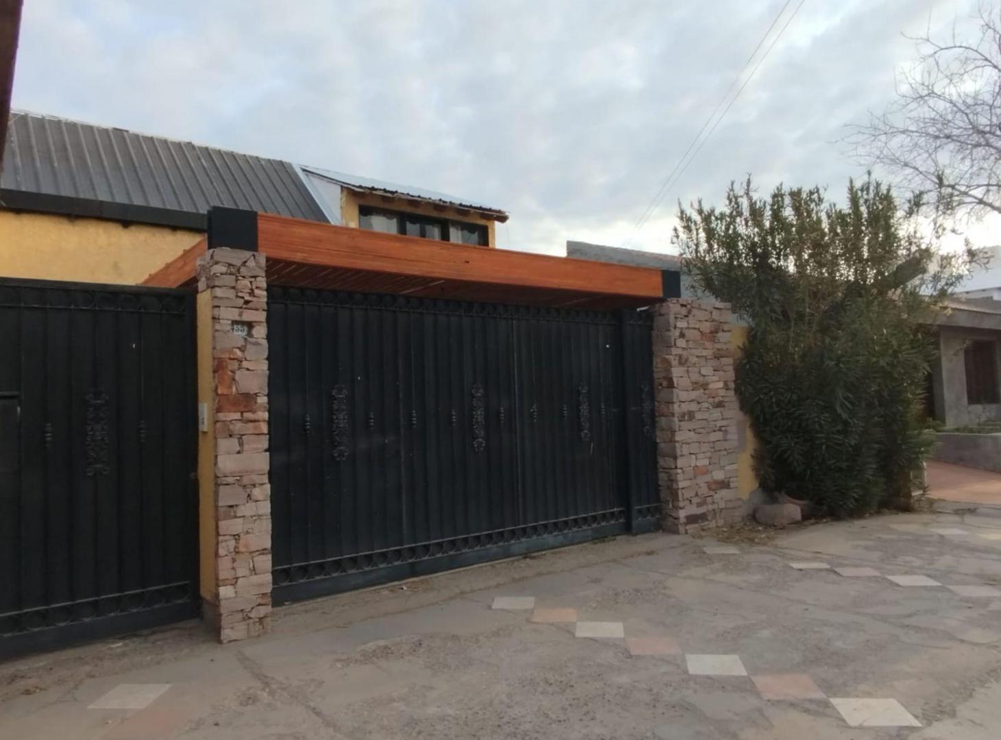 Foto de VENTA CASA EXCELENTE CATEGORIA EN SAN MARTIN, imagen 4