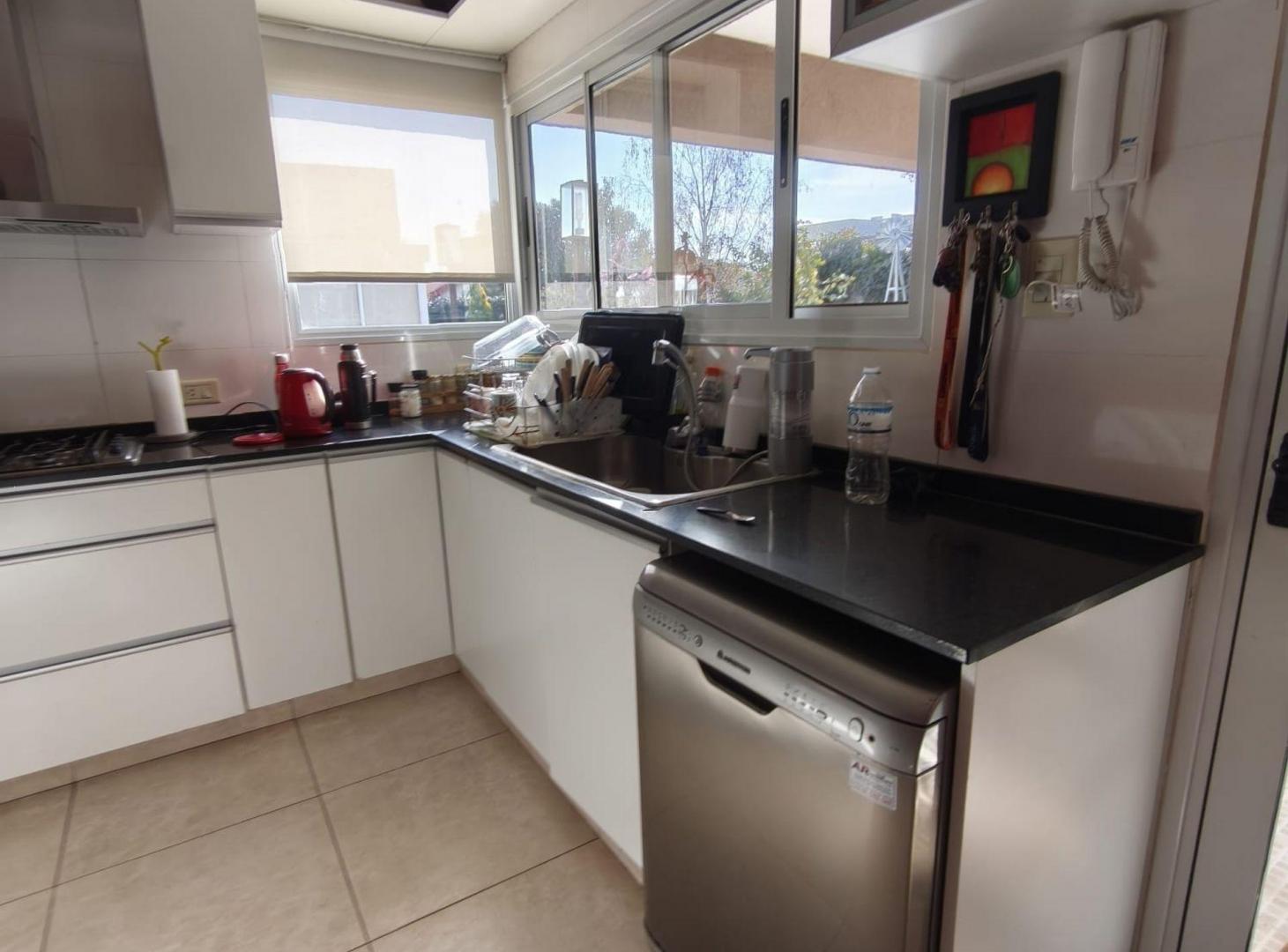 Foto de VENTA CASA B VIÑAS DEL TORREÓN MAIPU, imagen 1