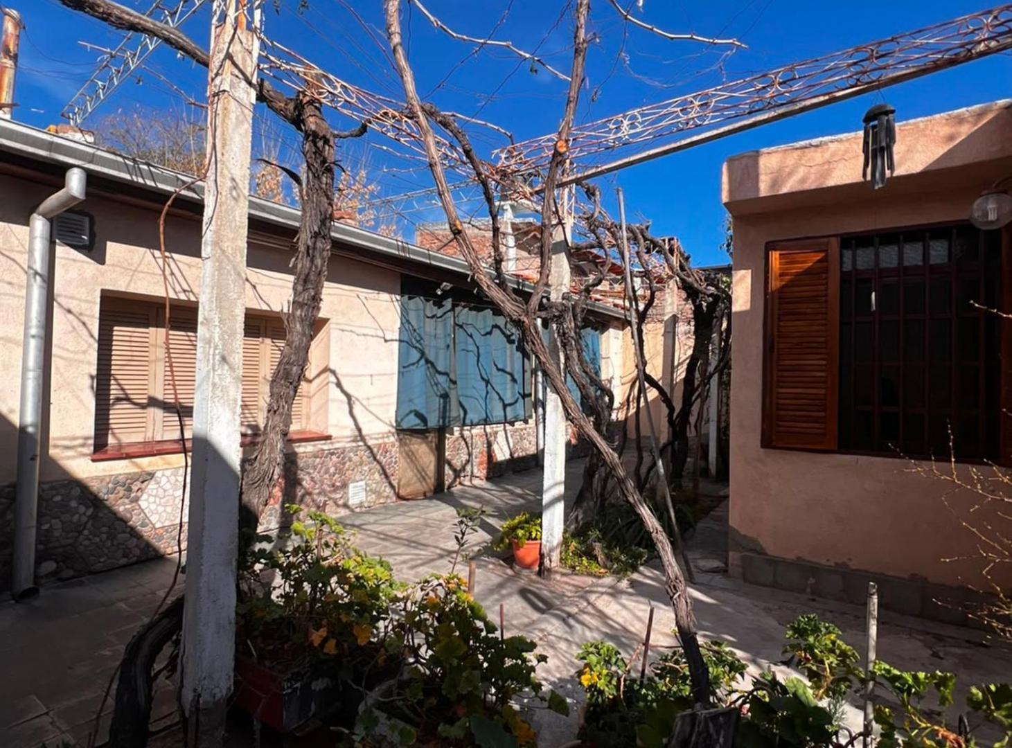 Foto de ALQUILER DE CASA EN GODOY CRUZ, imagen 4