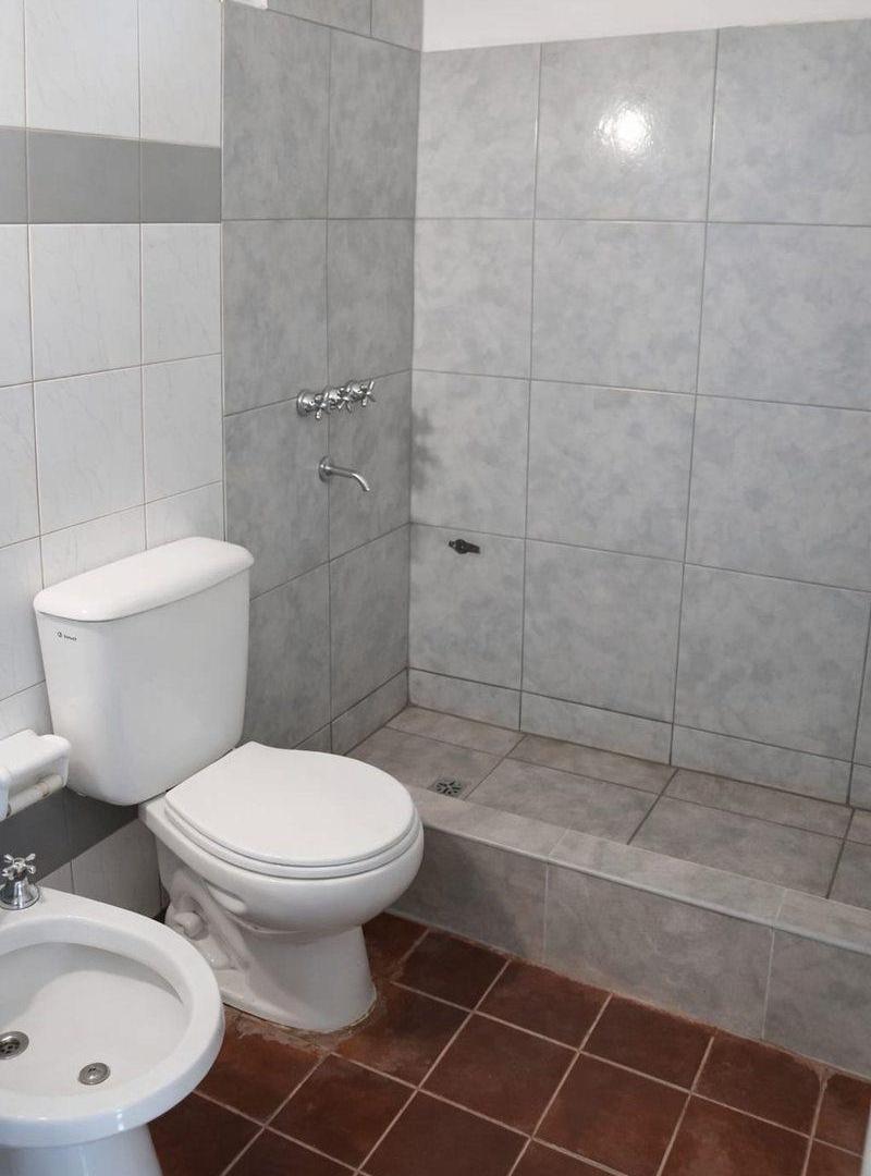 Foto de DUPLEX 3 HABITACIONES EN MAIPU SIN COCHERA, imagen 4