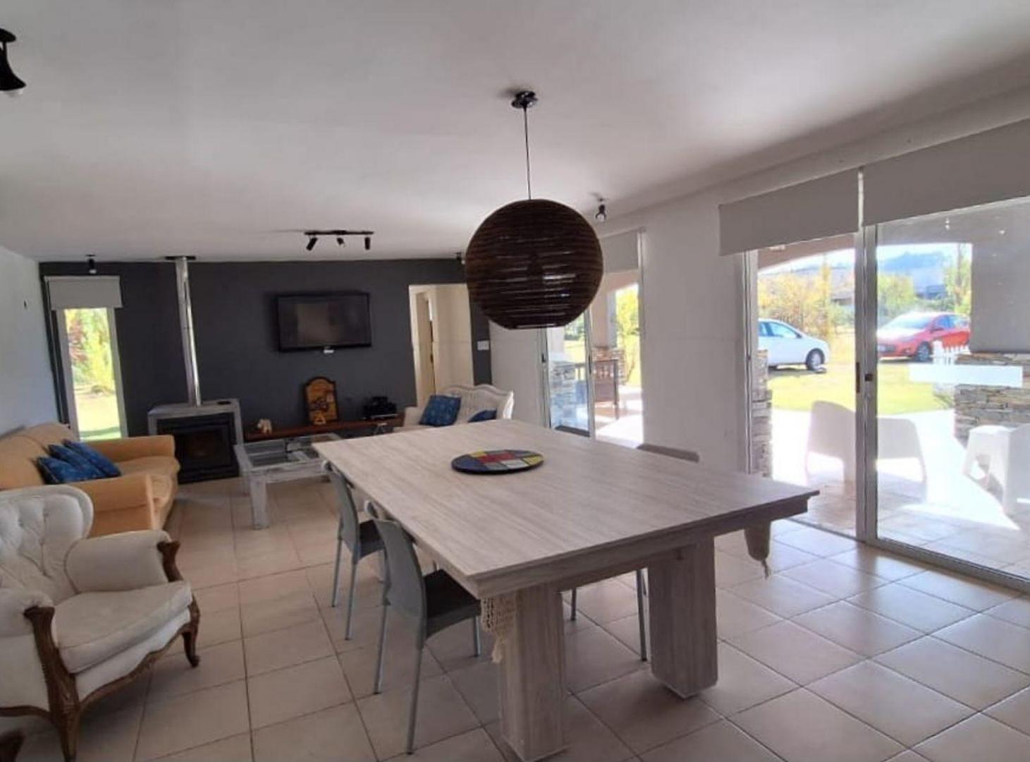 Foto de VENTA DE GRAN CASA EN Bº RANCHOS DE LA MERCED, imagen 1